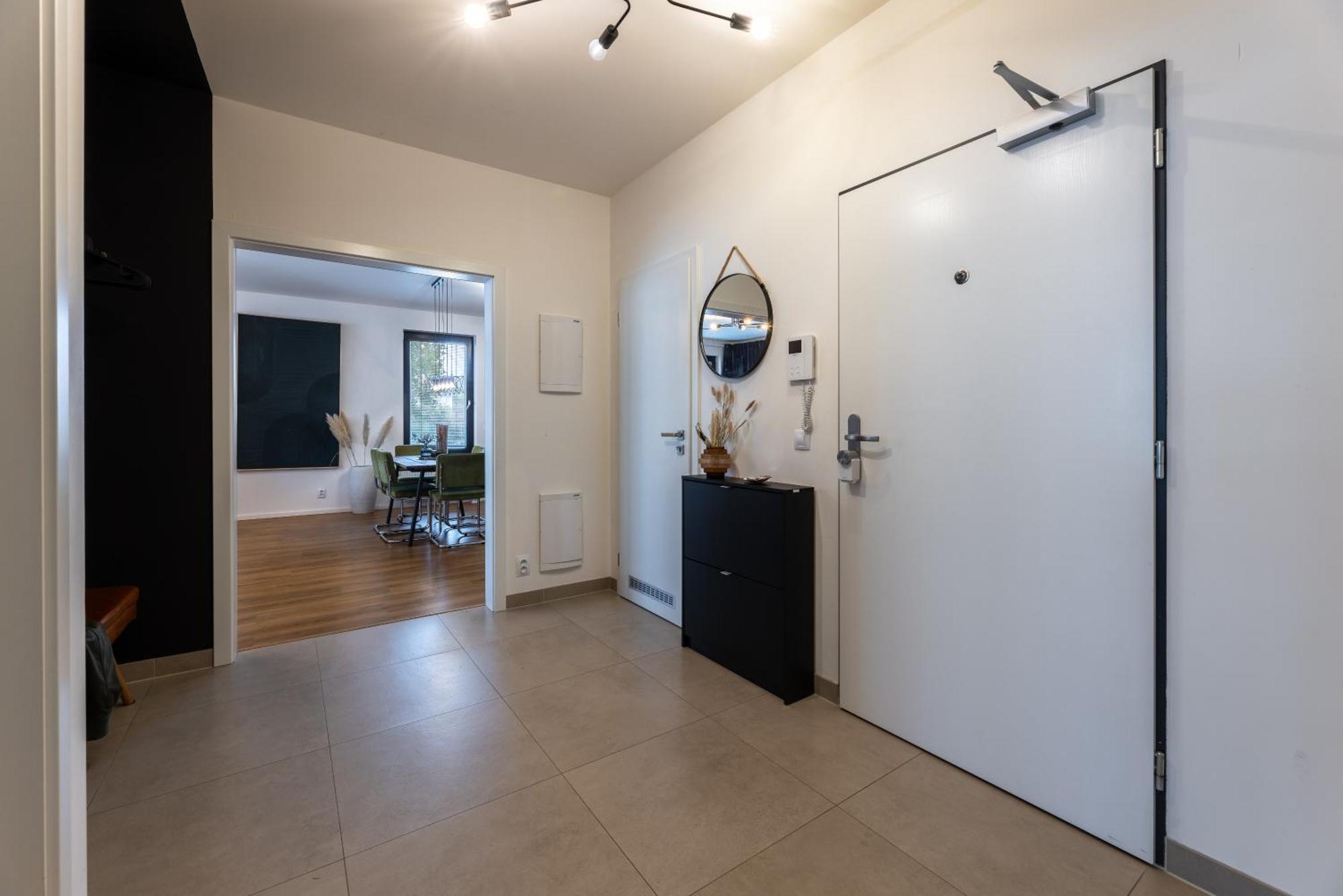 Apartment Invalidovna With Free Parking Praga Exterior foto